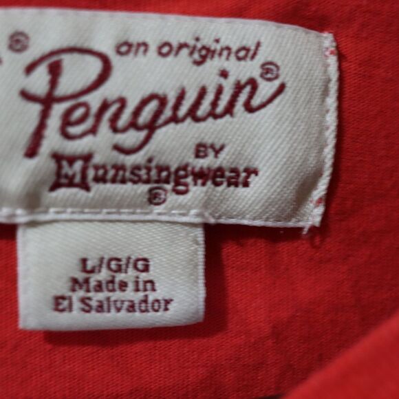 Penguin Red Surf Board Graphic Tshirt LG - Picture 7 of 7